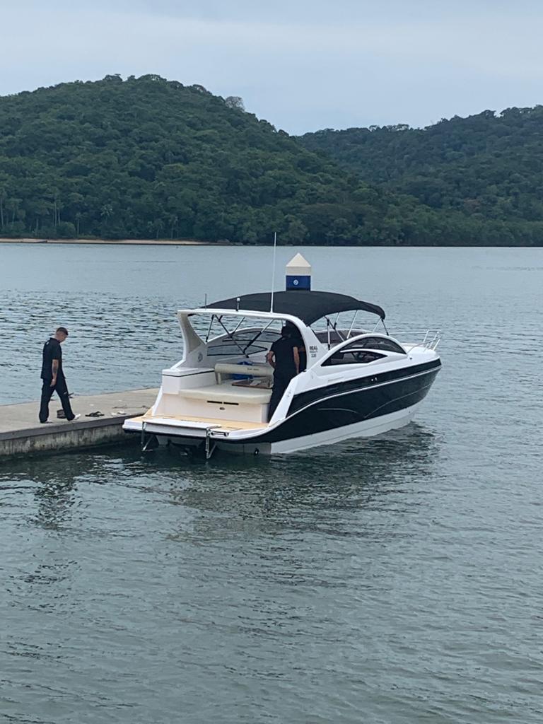 Regular Boat