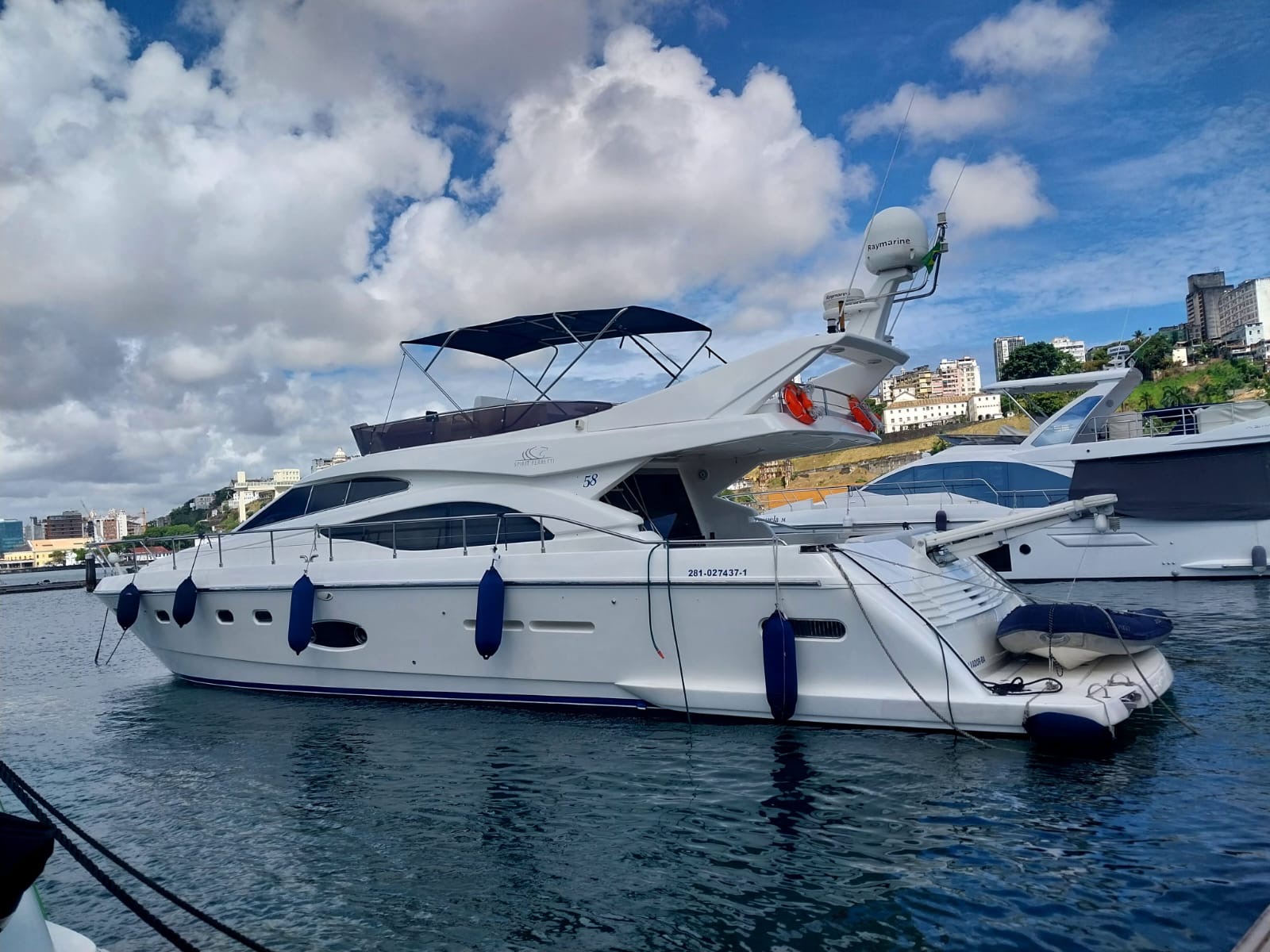 Top Boat